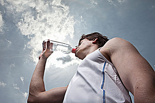 男性,跑步者,饮用水