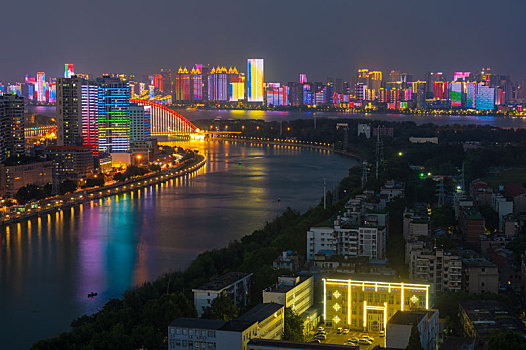 武汉,夏日,城市天际线,夜景,风光