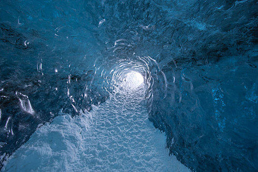 冰岛蓝冰洞景观