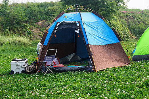 户外,帐篷,绿草地