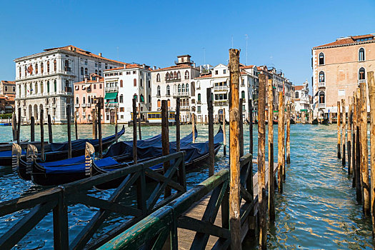 停泊,杆,小船,大运河,文艺复兴,建筑风格,住宅,宫殿,建筑,广场,威尼斯,威尼托,意大利