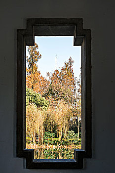 园林建筑长形窗