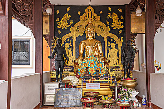 泰国清迈古城契迪龙寺,wat,chedi,luang,偏殿佛塔,卧佛