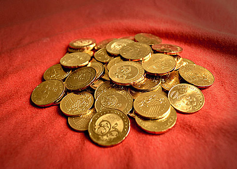 硬币,上方,红色背景