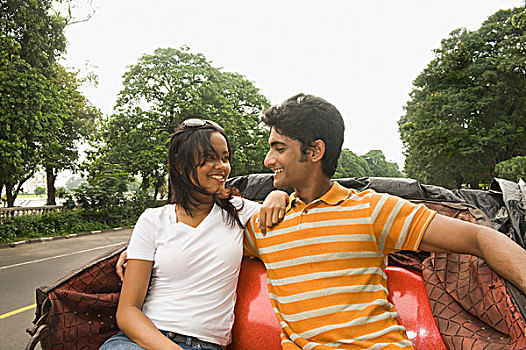 坐,夫妇,手推车,微笑,加尔各答,西孟加拉,印度