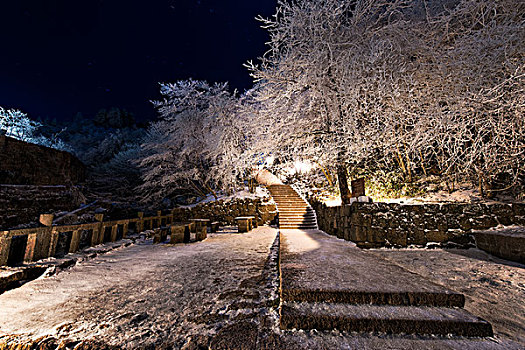 雪后黄山