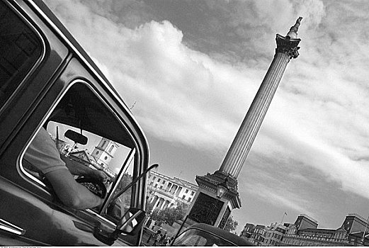 汽车,特拉法尔加广场,伦敦,英格兰