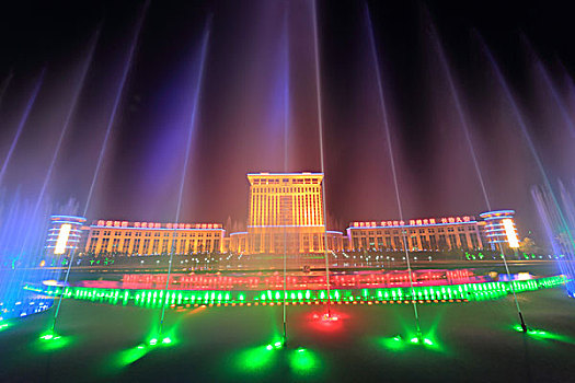 石河子广场夜景,新疆石河子