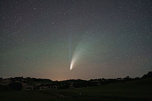 彗星,乌兰布统