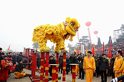 广东佛山醒狮表演