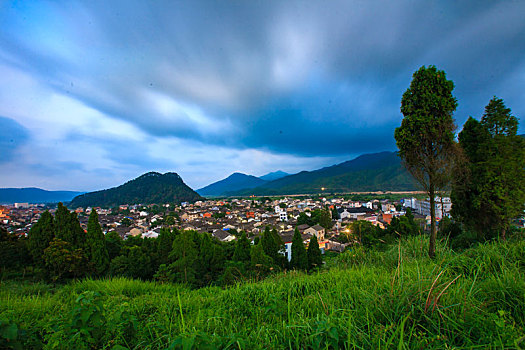 俯瞰,古镇,古村,山村,松树