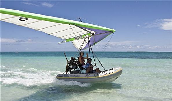 悬挂式滑翔机,降落,海洋,亮光,飞机,生活,船,瓦拉德罗,古巴,加勒比海,中美洲,北美