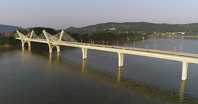 重庆合川,航拍南屏嘉陵江大桥