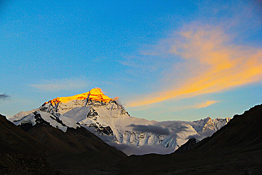 西藏圣山