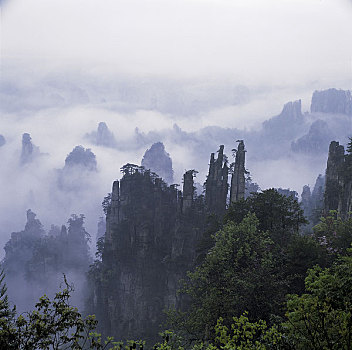 湖南张家界天子山御笔峰