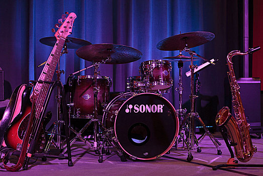 器具,爵士乐,乐队,舞台,大,电,低音乐器,桶,萨克斯管