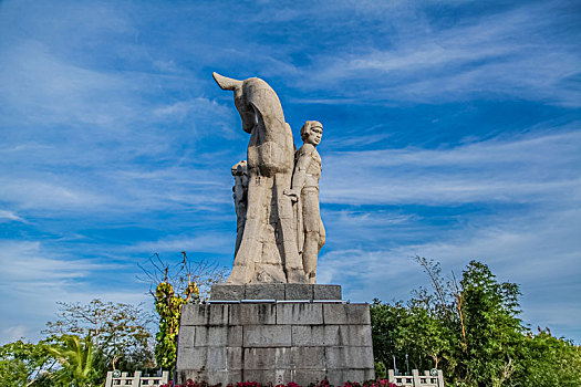 中国海南省三亚市鹿回头人文雕像装饰建筑