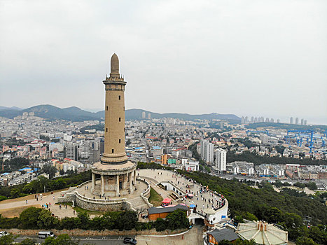 航拍辽宁大连旅顺口区白玉山景区白玉山塔