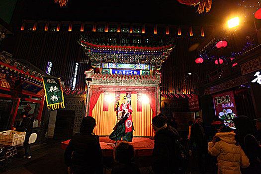 中国,北京,全景,地标,传统,名俗文化,京剧,国粹,老太太,花旦,名角,戏台,表演