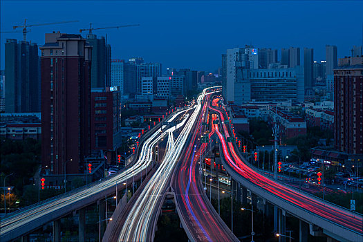 乌鲁木齐苏州路高架桥夜景