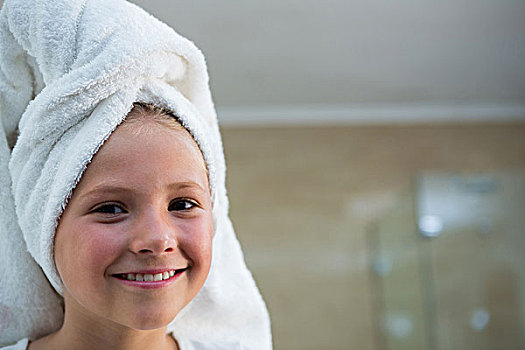 头像,微笑,女孩,头发,包着,毛巾,浴室
