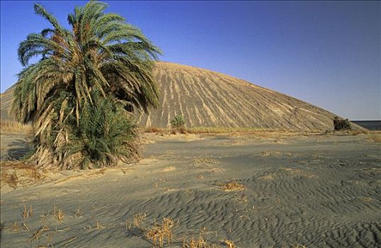 火山,利比亚