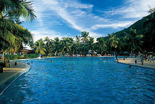 海南大东海山海王度假酒店游泳池