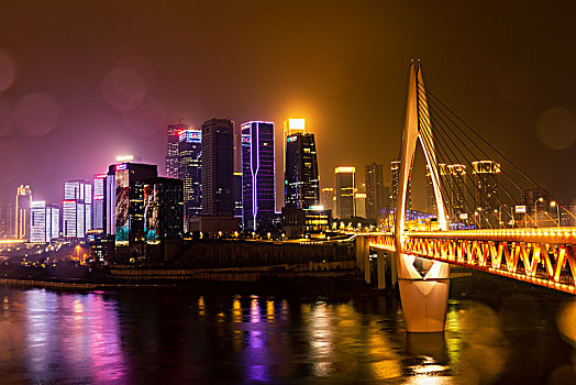 雨中重庆滨江夜景