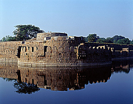 印度,泰米尔纳德邦,堡垒,反射,护城河