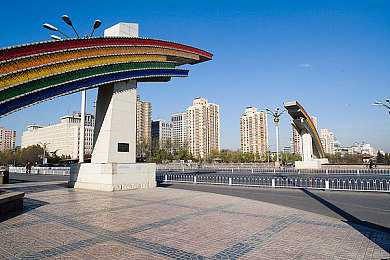北京复兴门彩虹桥图片