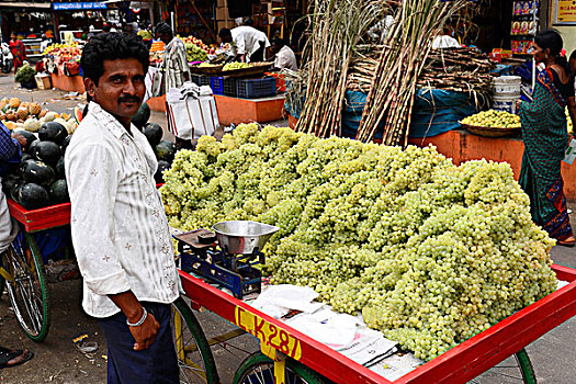 葡萄,市场货摊,迈索尔,印度南部,印度,亚洲