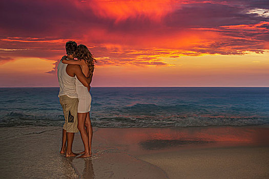 情侣,站立,海滩,日落,阿里环礁,马尔代夫