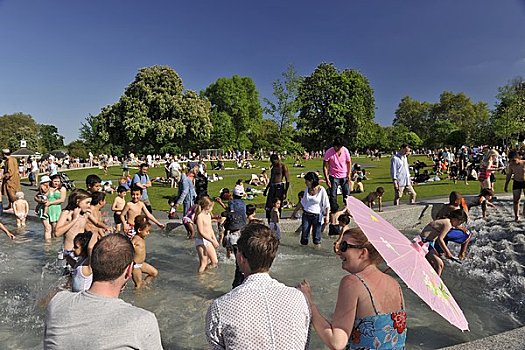 英格兰,伦敦,海德公园,人群,享受,公主,威尔士,纪念,喷泉,热,夏天,白天
