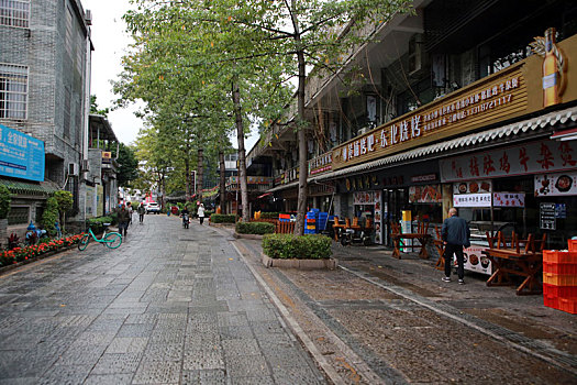 广东省广州市,穿行在古朴典雅的黄埔古村,透过建筑感受岭南文化