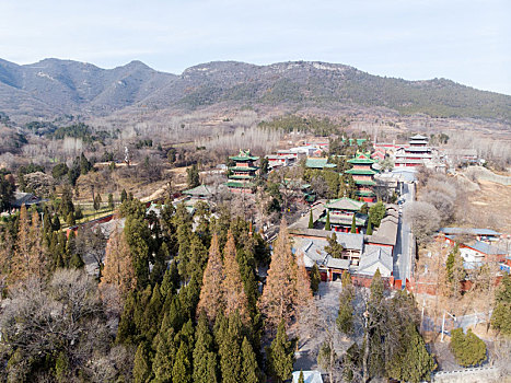 航拍河南郑州登封嵩山少林寺