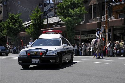日本人,警察,尽职,警车,京都,日本