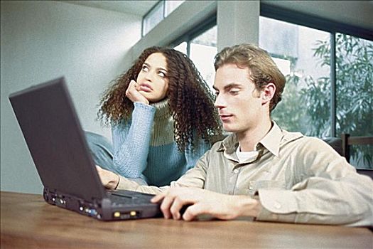 男人,女人,在家,笔记本电脑