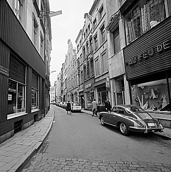 比利时,布鲁塞尔,汽车,停放,狭窄街道