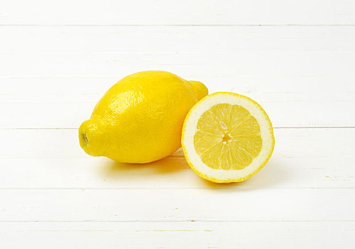 一个,一半,柠檬