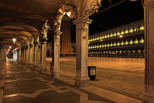 广场,夜晚,威尼斯,威尼托,意大利,欧洲