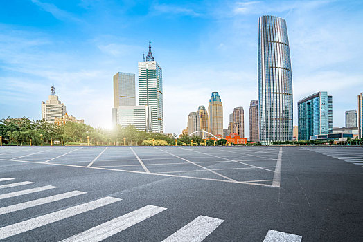 道路地面和城市建筑景观