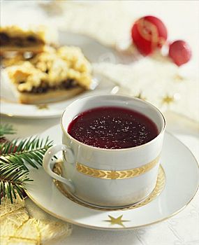 罗宋汤,甜菜羹,圣诞气氛,汤杯