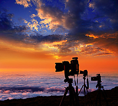 摄像机,三脚架,摄影师,日落,云海