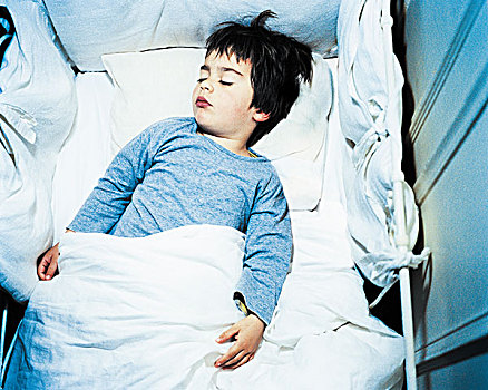 男孩,四个,睡觉,床,白色,亚麻布,2006年