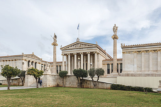 希腊雅典城市的古希腊风格建筑,雅典科学院外景