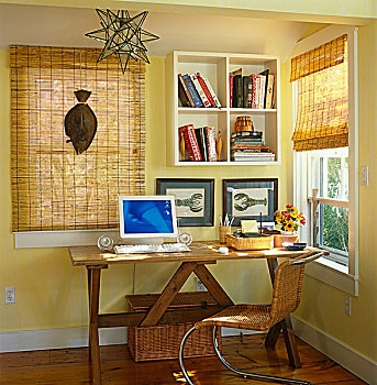 简单,木质,支架,桌子,工作场所,角,日光,客厅