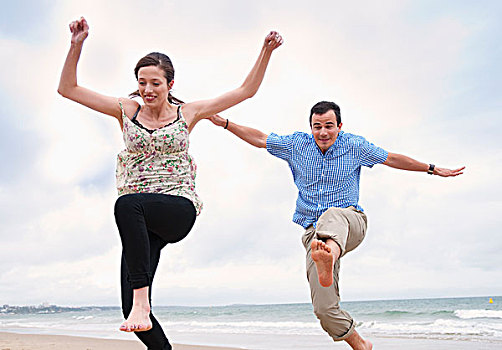 伴侣,跳跃,海滩