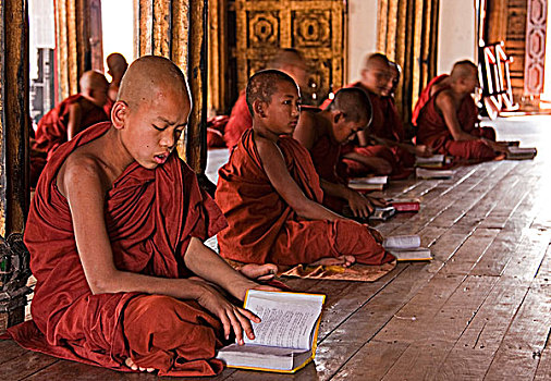缅甸,孩子,新信徒,僧侣,寺院