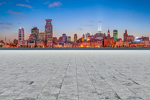 地砖路面和上海现代建筑