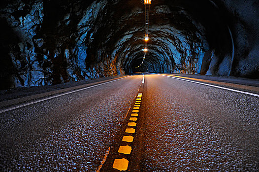隧道,罗弗敦群岛,诺尔兰郡,挪威,欧洲